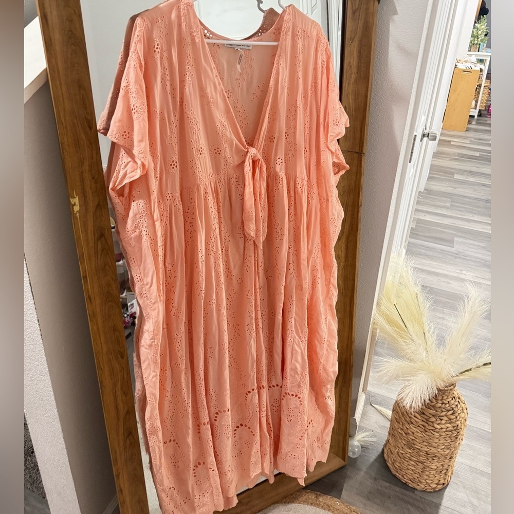 Young Fabulous & Broke Eyelet Kaftan Beach Cover Up - Picture 4 of 4
